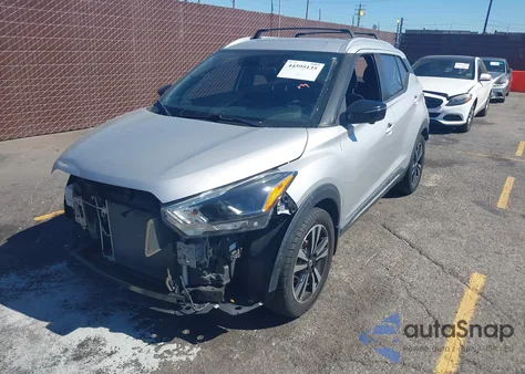 2019 Nissan Kicks Sr из США, поврежденный, VIN 3N1CP5CU2KL528202